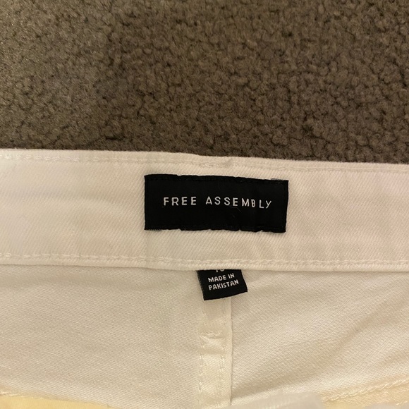 Jeans - Picture 2 of 2